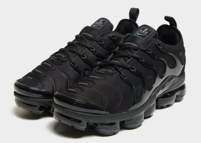 Sneakersy na&nbsp;sezon 2023