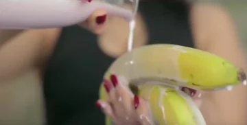 Kadr z teledysku Shymy 