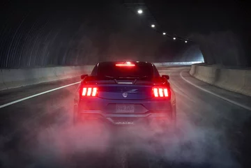 Ford Mustang Dark Horse 