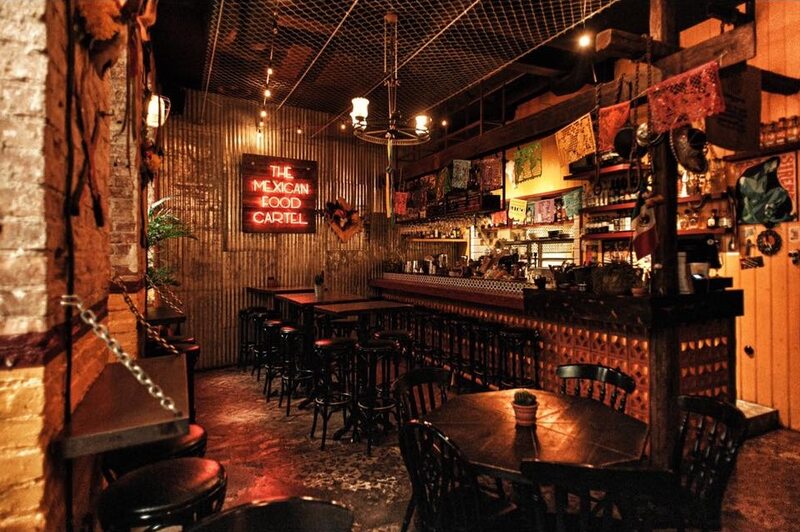 Meksykańska restauracja La Sirena w Warszawie. Panuje tu klimat jak z filmów Quentina Tarantino!