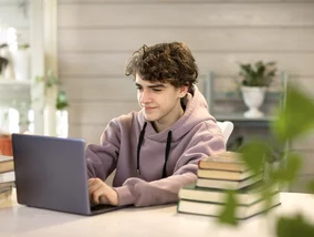 Miniatura: Studentom coraz trudniej o pracę. Aż 137...