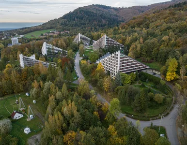 Miniatura: Kiedyś luksusowe, dziś opuszczone. Tyle...