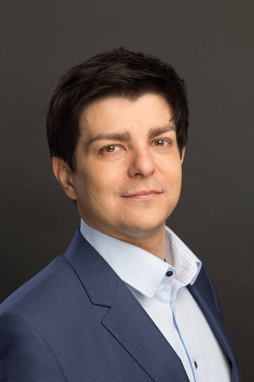 Dr Mariusz Kaczorowski
