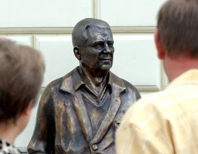 Miniatura: Do Sanoka ciągną tłumy. Chcą oglądać...