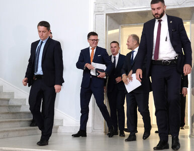 Miniatura: Taki plan ma dotyczyć Hołowni. Miller i...