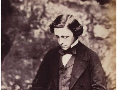 Miniatura: Autor "Alicji w Krainie Czarów" pedofilem?