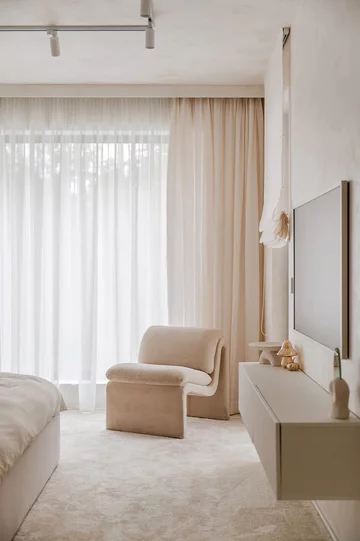 Dom słynnych influencerów: nowoczesne wnętrza pełne komfortu, elegancji i technologii 