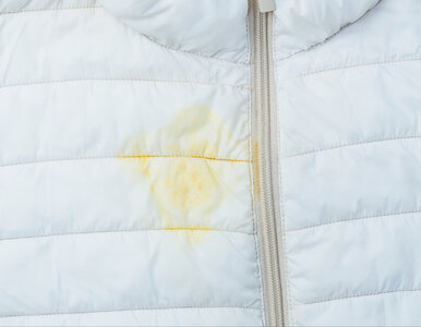 Miniatura: Nie wyrzucaj puchowej kurtki! Tak usuniesz...