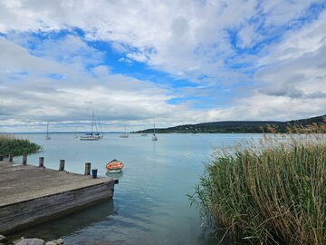 Balatonalm&aacute;di