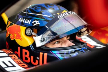 Kacper Sztuka w&nbsp;trakcie test&oacute;w Formuły 3