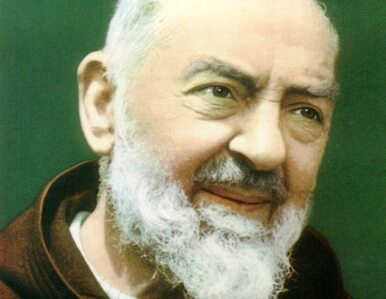 Miniatura: Ciało Ojca Pio wystawione na widok publiczny
