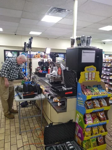 Ekipa telewizyjna odwiedziła sklep, w którym doszło do zdarzenia 