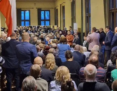 Miniatura: Lustro na spotkaniu Beaty Szydło....