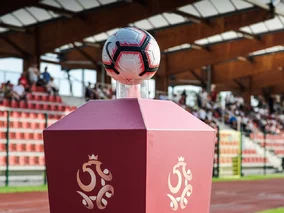 Miniatura: Skandal w polskiej piłce! PZPN wydał pilny...