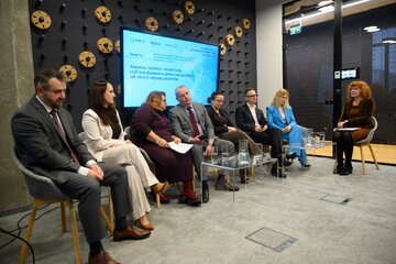 Panel &bdquo;Endometrioza: od&nbsp;niewidzialnej choroby do&nbsp;priorytetu zdrowia publicznego. Skala problemu, wyzwania diagnostyczne, leczenie i&nbsp;dostęp do&nbsp;terapii, perspektywa pacjentek&rdquo;