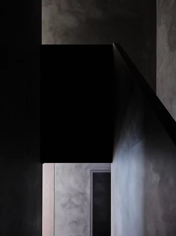 Dom z czarną kuchnią, projekt Batay-Csorba Architects 