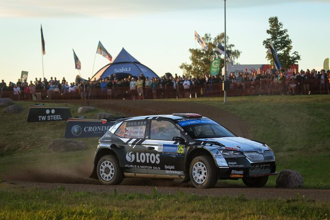 Kajetan Kajetanowicz og Maciej Szczepaniak på Rally Estonia