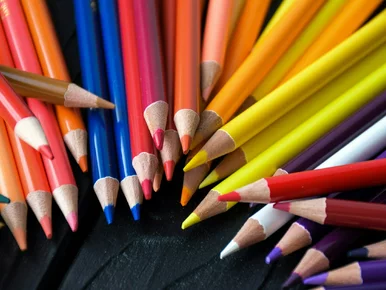 Miniatura: Kolorowy QUIZ z wiedzy ogólnej. Tylko 2/10...