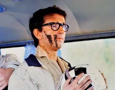 Miniatura: Od blichtru sceny do szpitala...