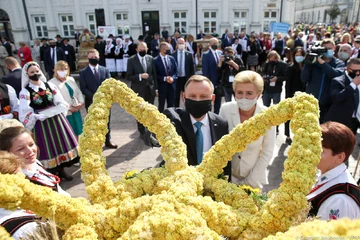 Andrzej Duda z Agatą Dudą na Dożynkach Prezydenckich 