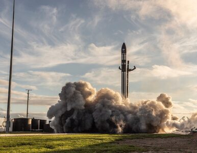 Rocket Lab goni SpaceX. Śmigłowiec „złapał” rakietę wracającą z kosmosu