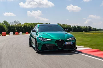 Alfa Romeo Giulia GTA/GTAm 