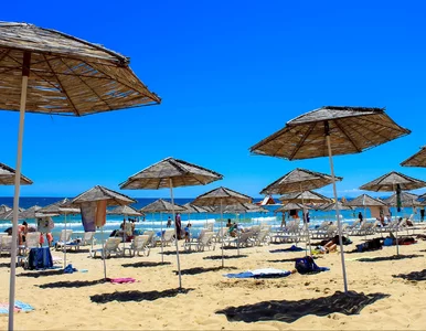 Miniatura: Tani i bezpieczny kierunek na wakacje. All...