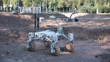 Zawody łazików marsjańskich European Rover Challenge 2023 w Kielcach 