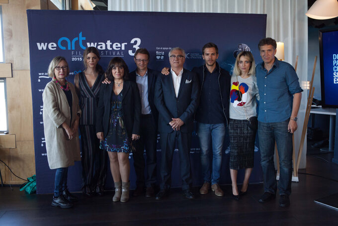 Jury Konkursu We ART Water