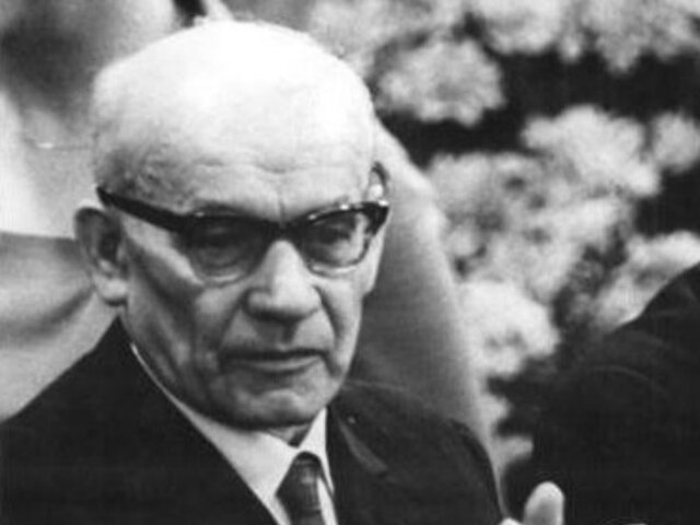 Mężczyzna na&nbsp;zdjęciu&nbsp;to: