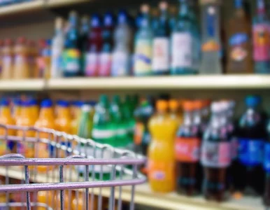 Miniatura: Handel wciąż się zwija, za to przybyło...