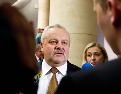 Miniatura: Seks, łapówki i urząd - sprawa Karapyty