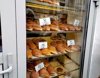 Miniatura: Pączki z ziemniaków, gotowane w workach i...