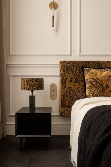 Małe mieszkanie w łódzkiej kamienicy, projekt  Piotr Łucyan 