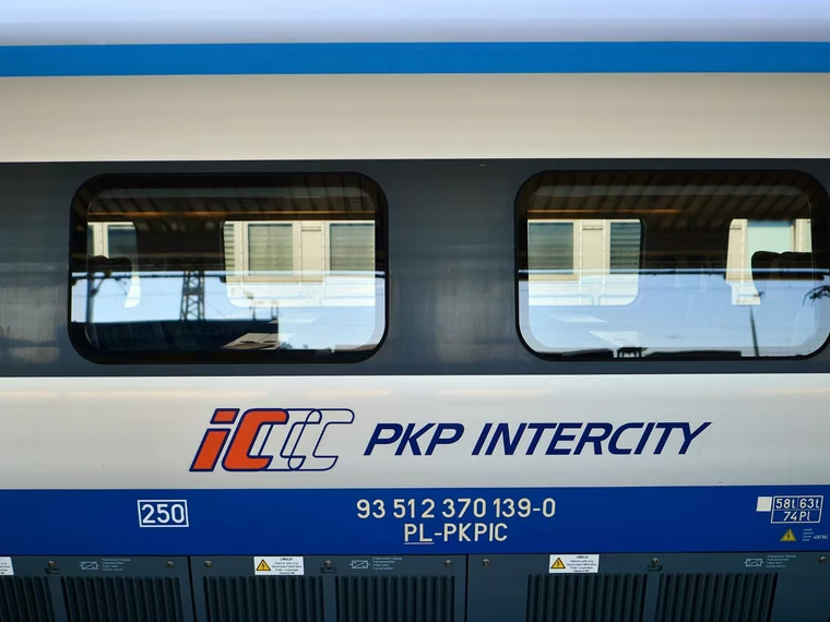 Nagłe podwyżki w PKP Intercity. Te dwie usługi znacznie podrożały