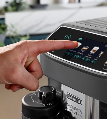 Ekspres De'Longhi Magnifica Plus