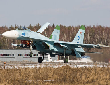 Miniatura: Rosyjski myśliwiec półtora metra od...