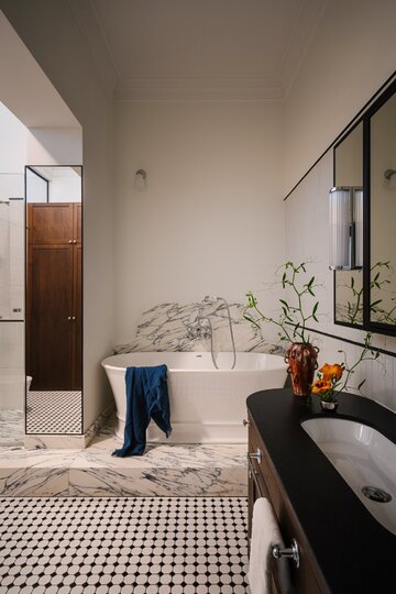 Wysmakowany apartament w&nbsp;poznańskiej kamienicy, projekt Maria Jachalska