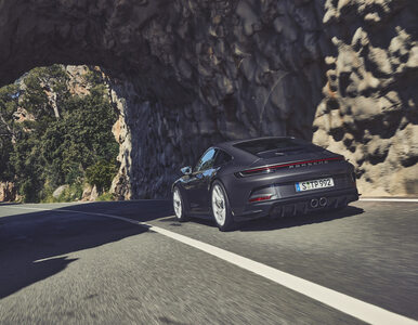 Miniatura: Nowe Porsche 911 GT3 z pakietem Touring....