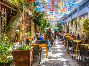 Ten wyspiarski kraj skradł serca Polaków. Odpoczywają tam tłumy