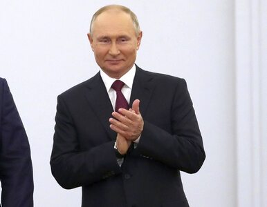 Miniatura: Putin ostrzega podczas parady sił...