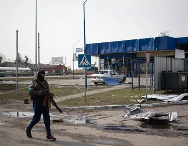 Miniatura: 200 metrów i 13 ciał. Dziennikarze BBC...