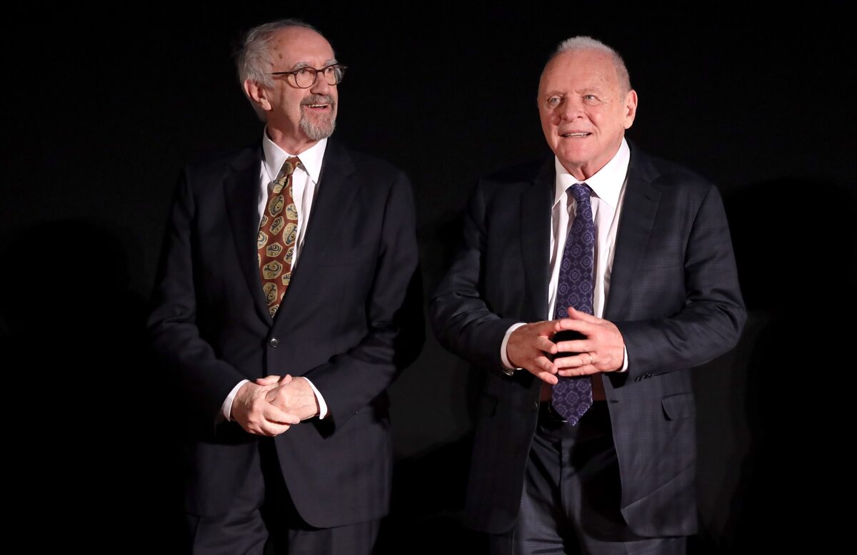 Anthony Hopkins i Jonathan Pryce 