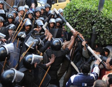 Miniatura: Demonstracje w Kairze - 2 osoby nie żyją