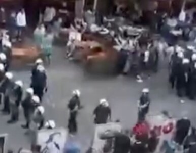 Miniatura: Kibicowska bitwa w centrum miasta!...