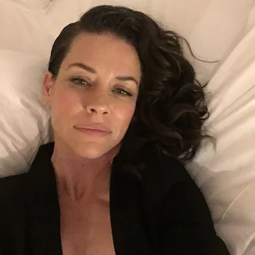 Evangeline Lilly 