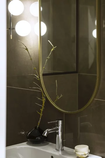 Paryski artyzm w Warszawie. Apartament w Centrum Praskim Koneser 