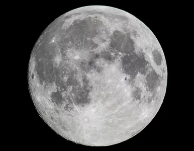 Miniatura: Superpełnia Księżyca nad Polską. Widać ją...