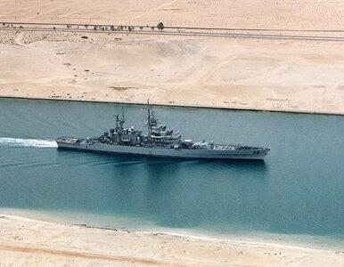 Miniatura: Dwa irańskie okręty opuściły Kanał Sueski