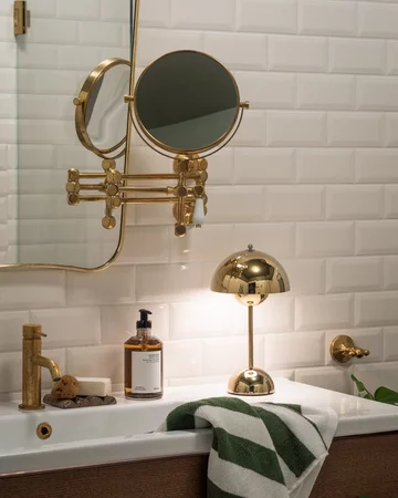 Eklektyczne wnętrza w duchu retro w domu fińskiej florystki Eklektyczne wnętrza w duchu retro